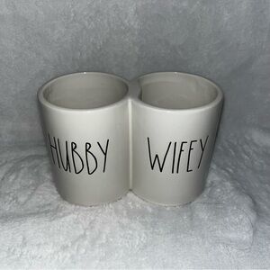 Hubby Wifey White Rae Dunn Holder (Brush)